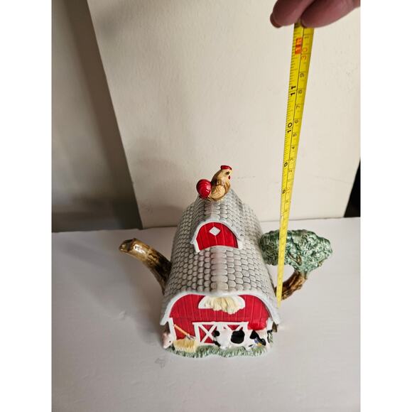 "Old Macdonald's Farm" Teapot VTG Red Barn Cottage Core Country Teacher Mom - Picture 7 of 9